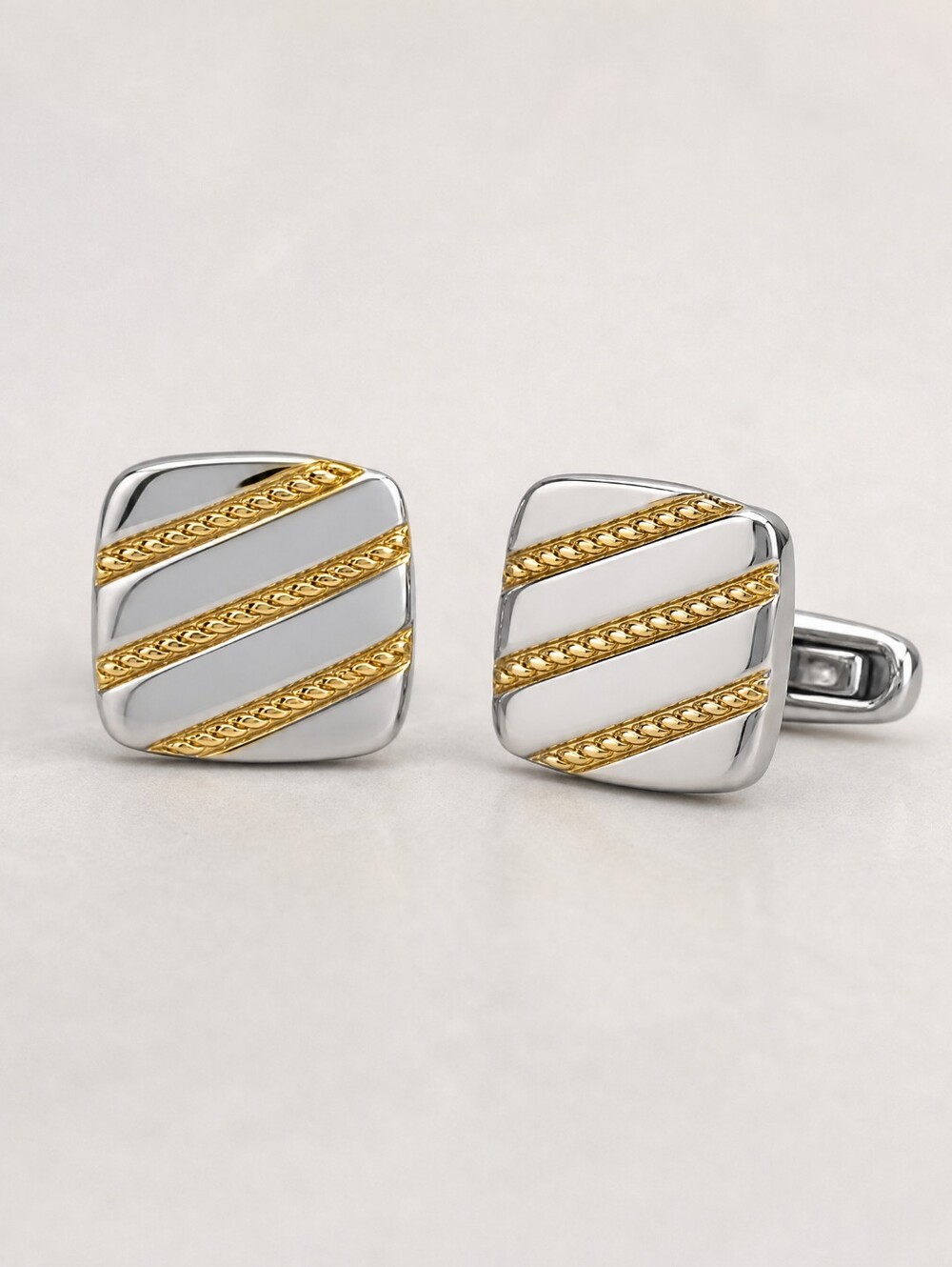 Roundtree & Yorke Silver & Gold Diagonal Stripe Cufflinks | Square Textured